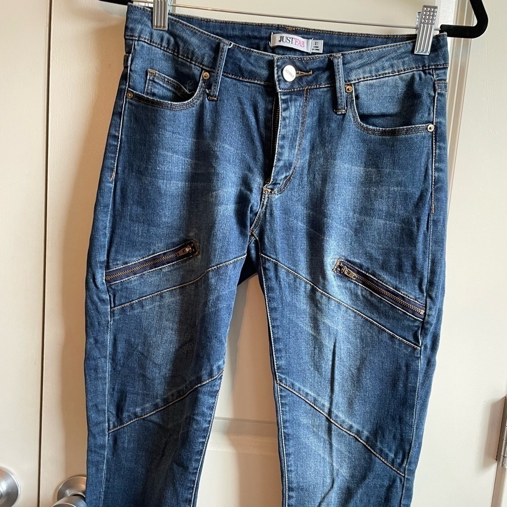 JustFab Jeggings Size 27 - Picture 2 of 4